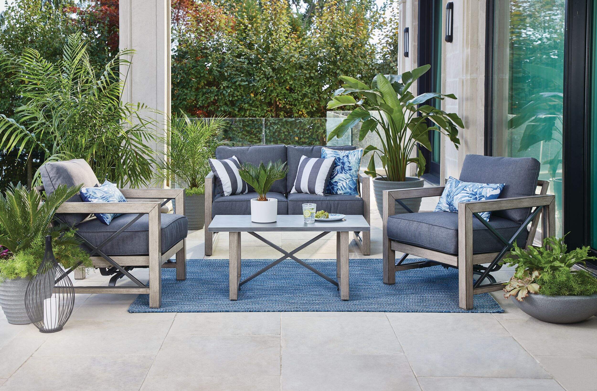 CANVAS Junction Outdoor/Patio Conversation Set w/UVResistant Cushions, 4pc Canadian Tire