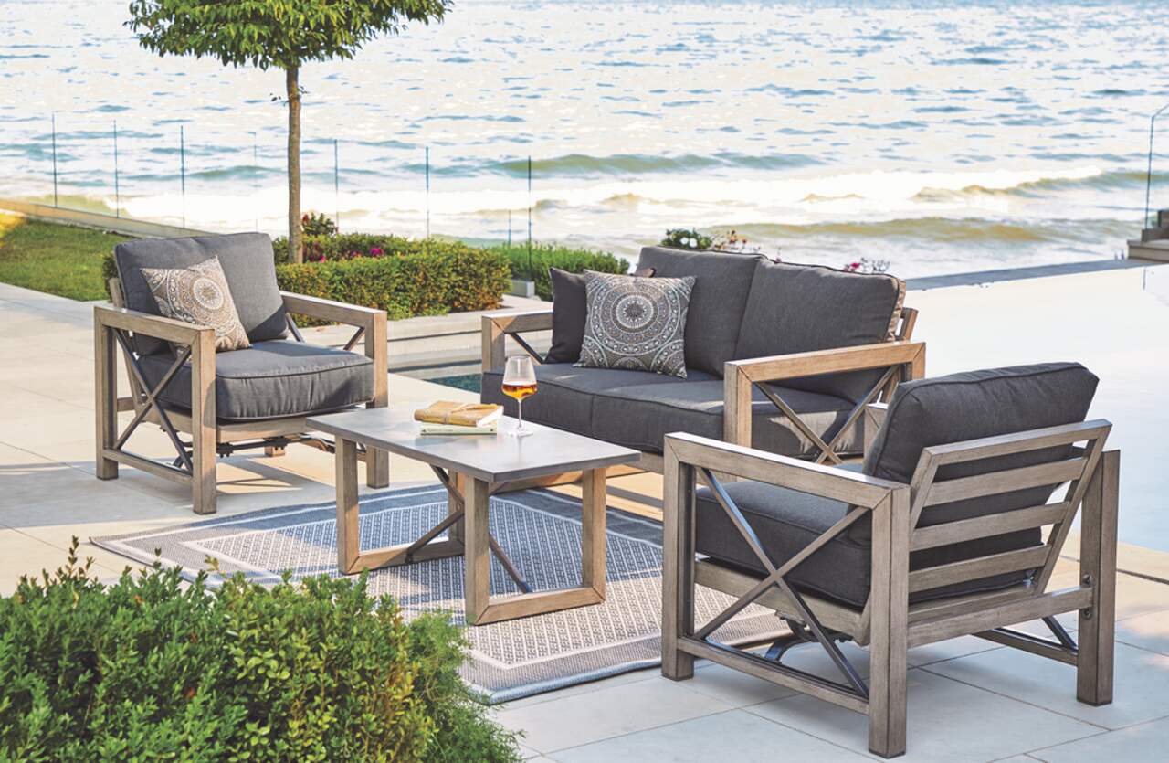 CANVAS Junction Outdoor Patio Conversation Set w UV Resistant Cushions 4 pc