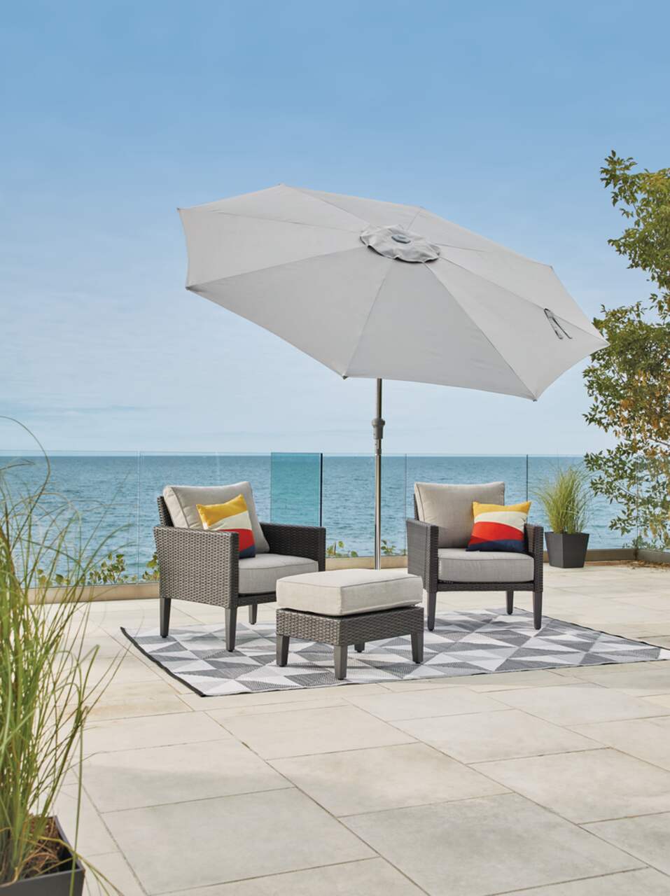 CANVAS Milan Outdoor Patio Umbrella w Crank Handle Grey 9 ft