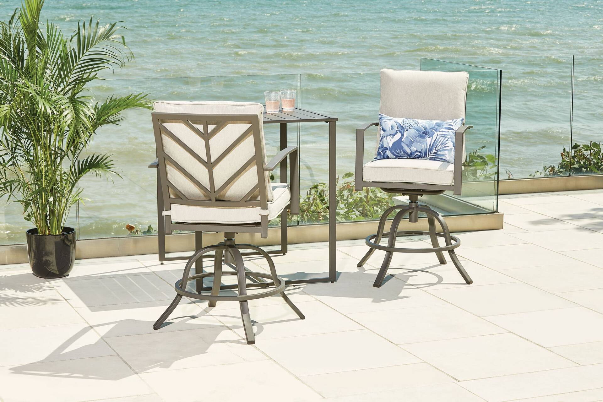 Swivel patio discount chairs canadian tire