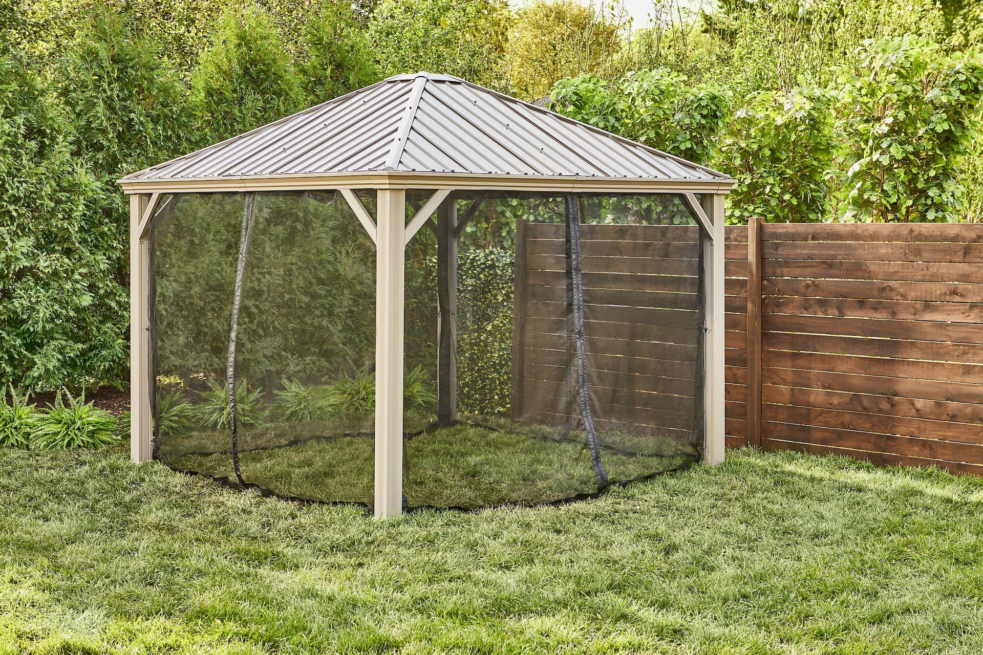 10x10 steel outlet gazebo