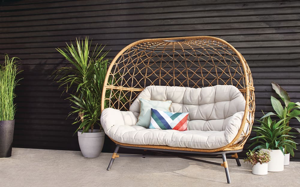 patio double egg chair