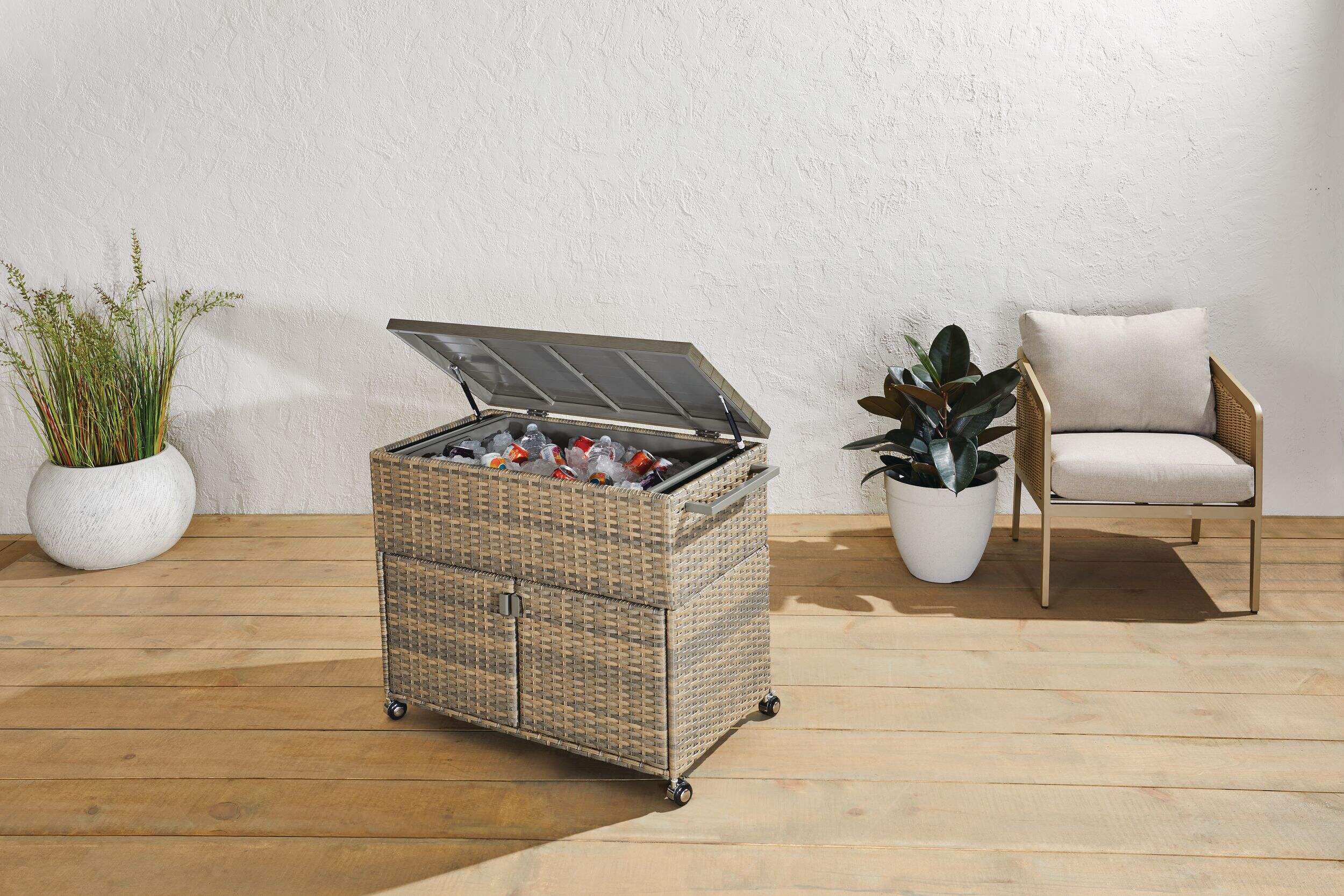 CANVAS Bala AllWeather Outdoor/Patio/Balcony Concealed Bar Cart