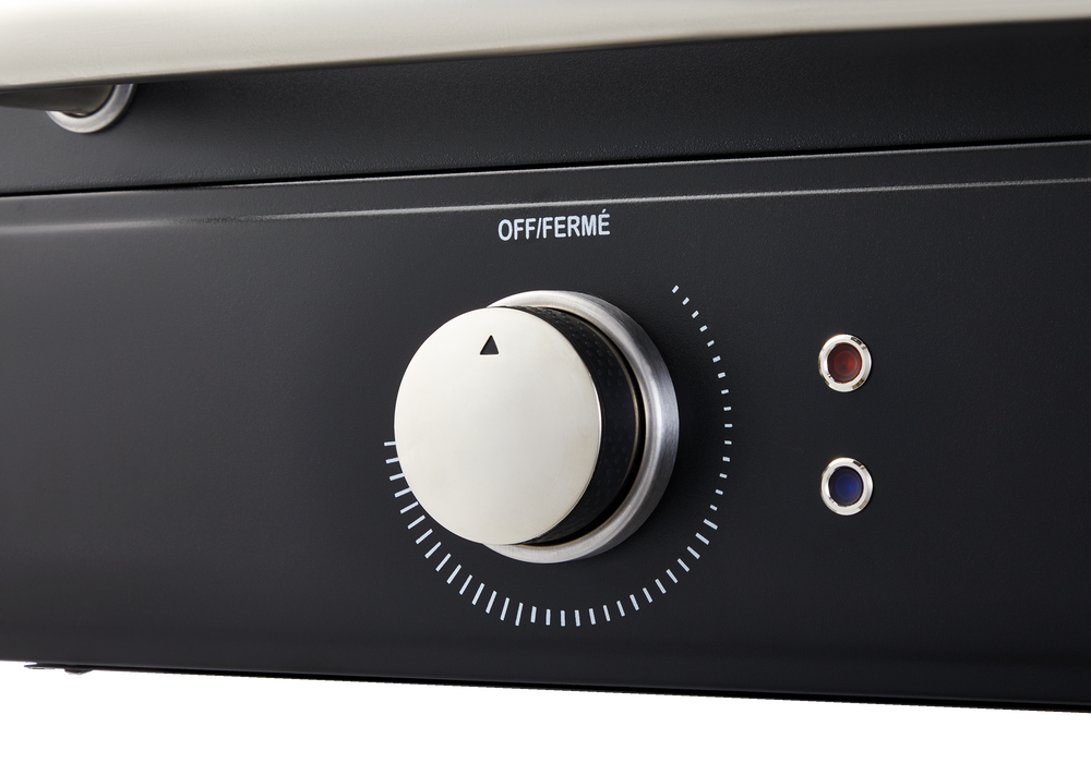 MASTER Chef Tabletop Portable Electric BBQ Grill with CastIron Grates