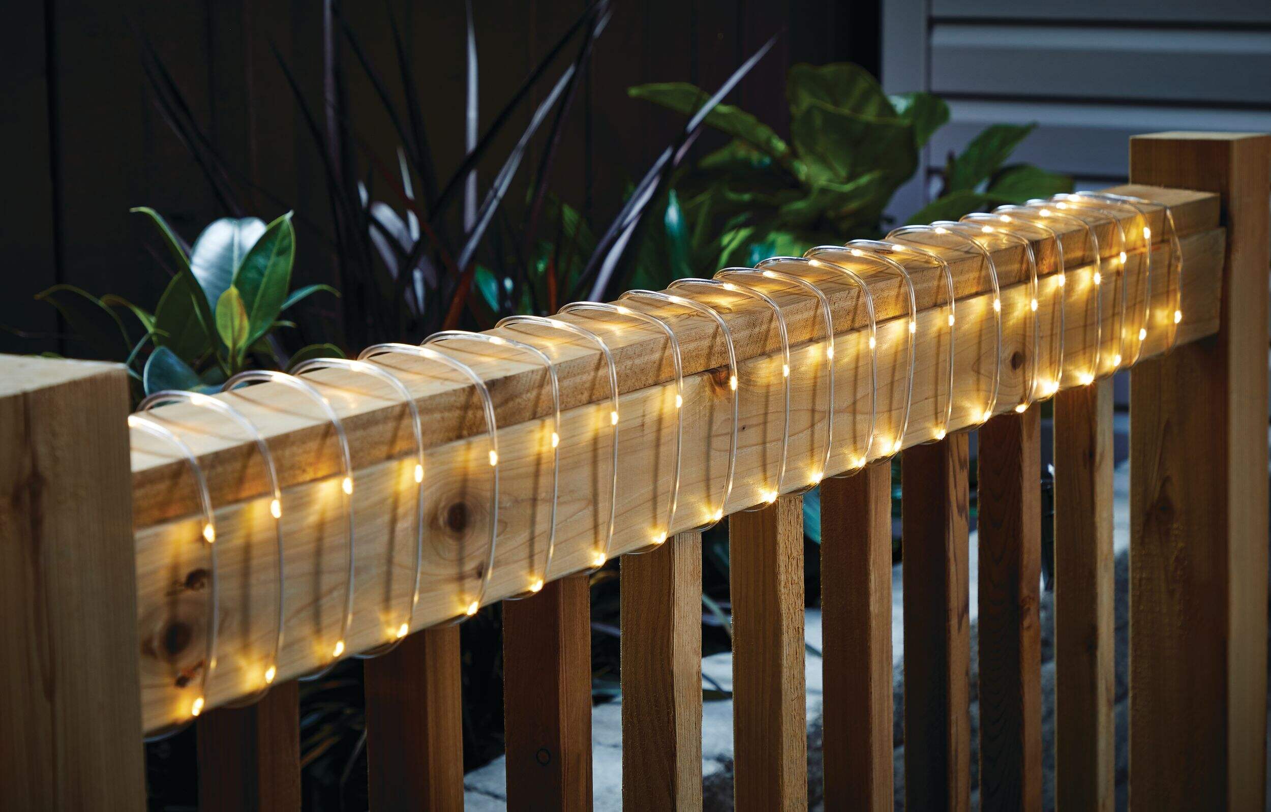 NOMA Indoor/Outdoor Warm White LED Battery-Operated Rope String Lights, 30-ft Front_Three_Fourths_Angled_Right