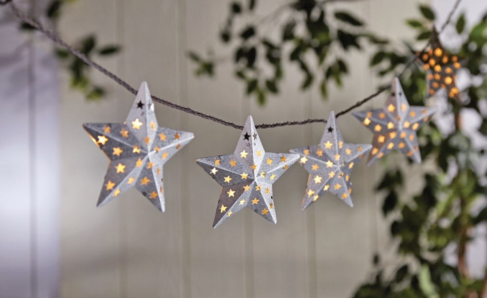 CANVAS Outdoor Clear White Incandescent PlugIn Celeste Star String