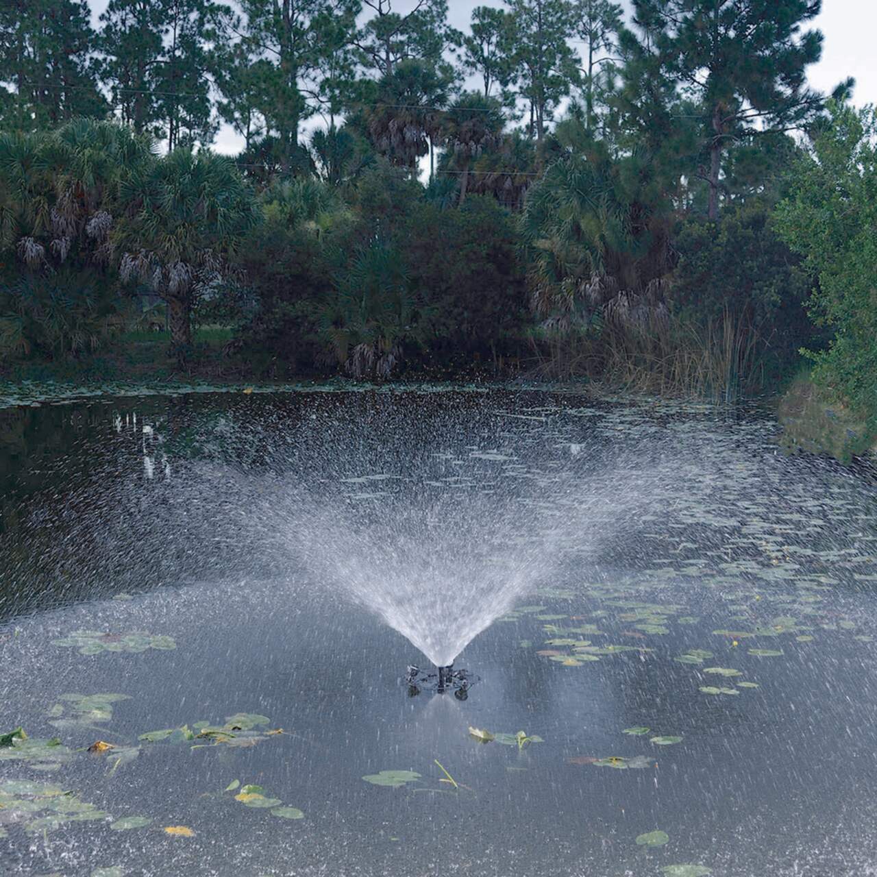 Pond Boss PRO 1 2 HP Floating Fountain with Lights Canadian Tire