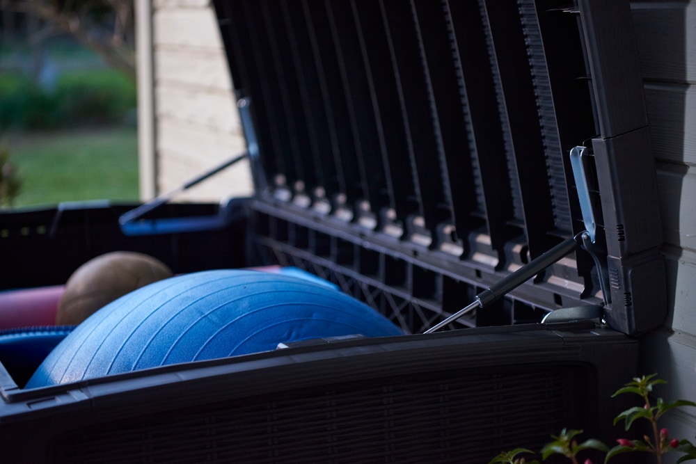 Keter Rattan Style Storage Deck Box, 416L Canadian Tire