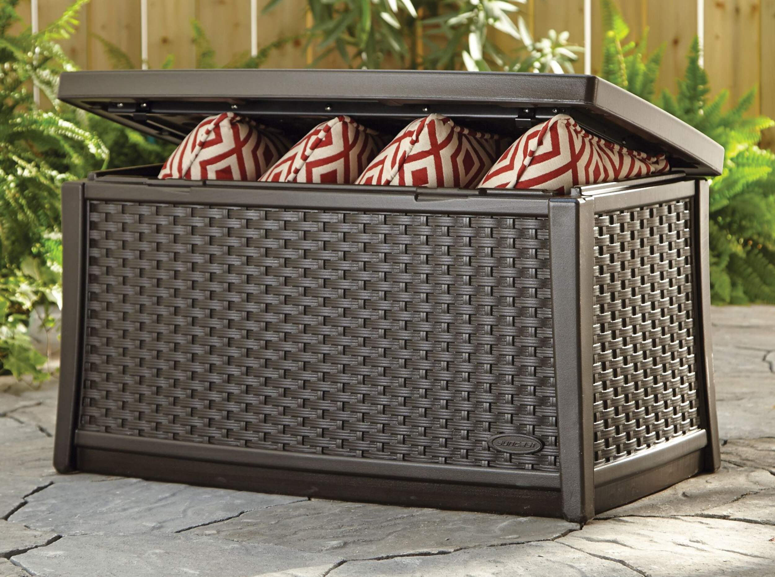 Suncast Wicker Table Box Composite_or_Mixed