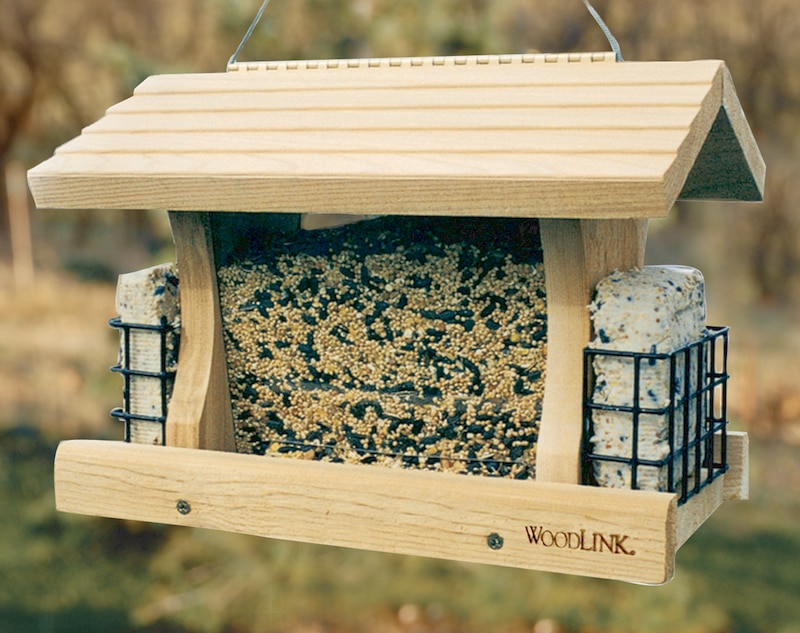 Cedar Bird Feeder with Suet Cages Canadian Tire