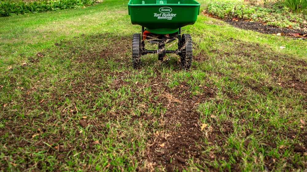 Scotts Turf Builder Quick + Thick™ Sun & Shade Grass Seed & Fertilizer