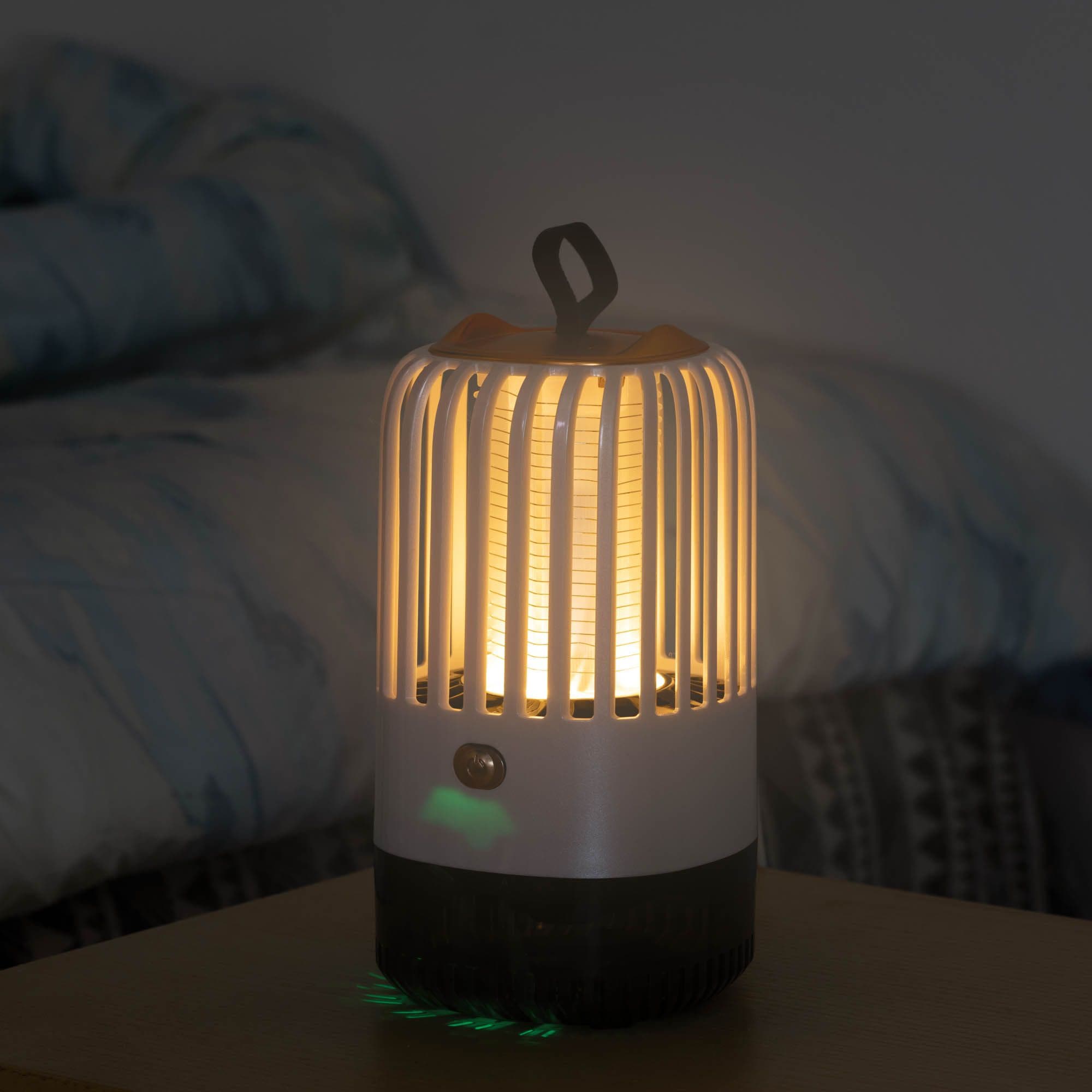 Merkury Portable Rechargeable Bug Zapper | Canadian Tire