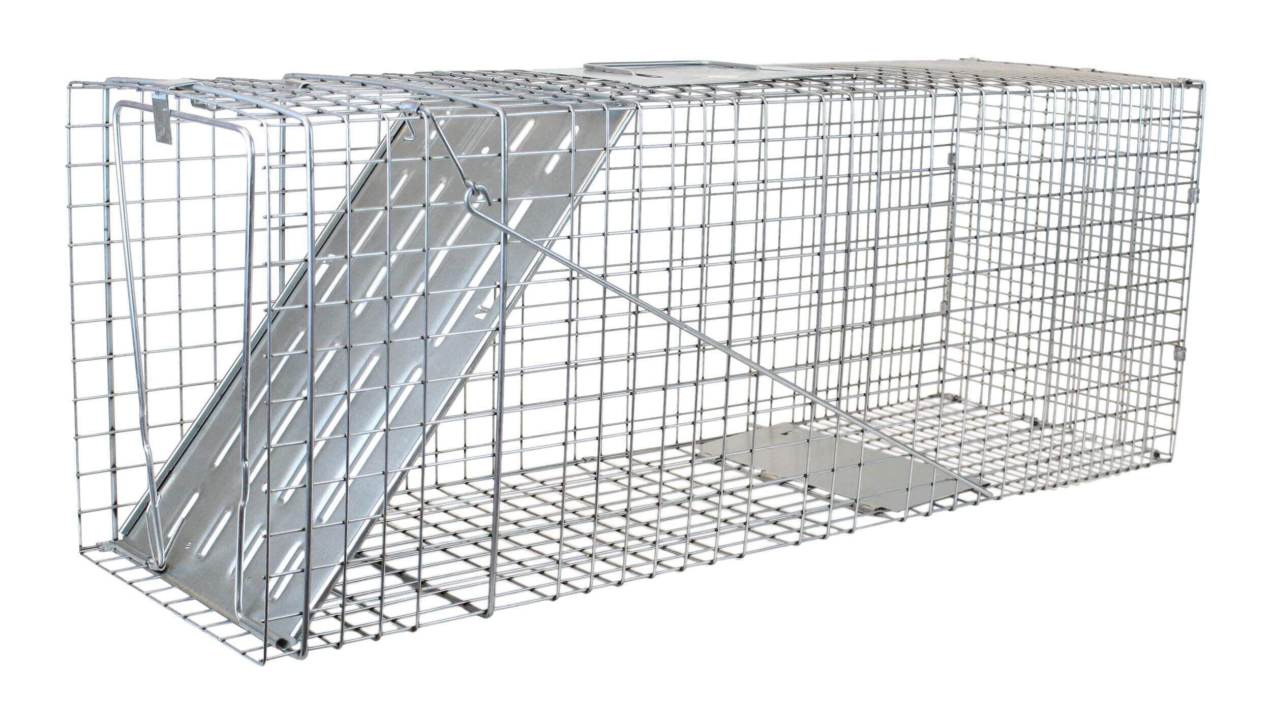 Havahart Raccoon Live Trap Front_Three_Fourths_Angled_Left