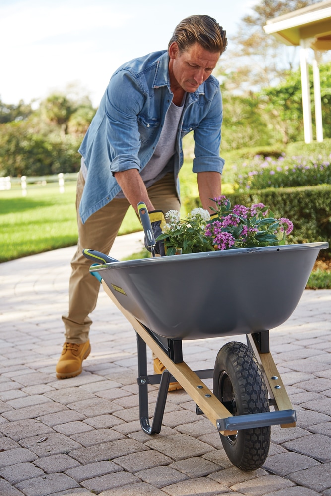 Yardworks 11in StainlessSteel Hand Cultivator with Rubber Handle