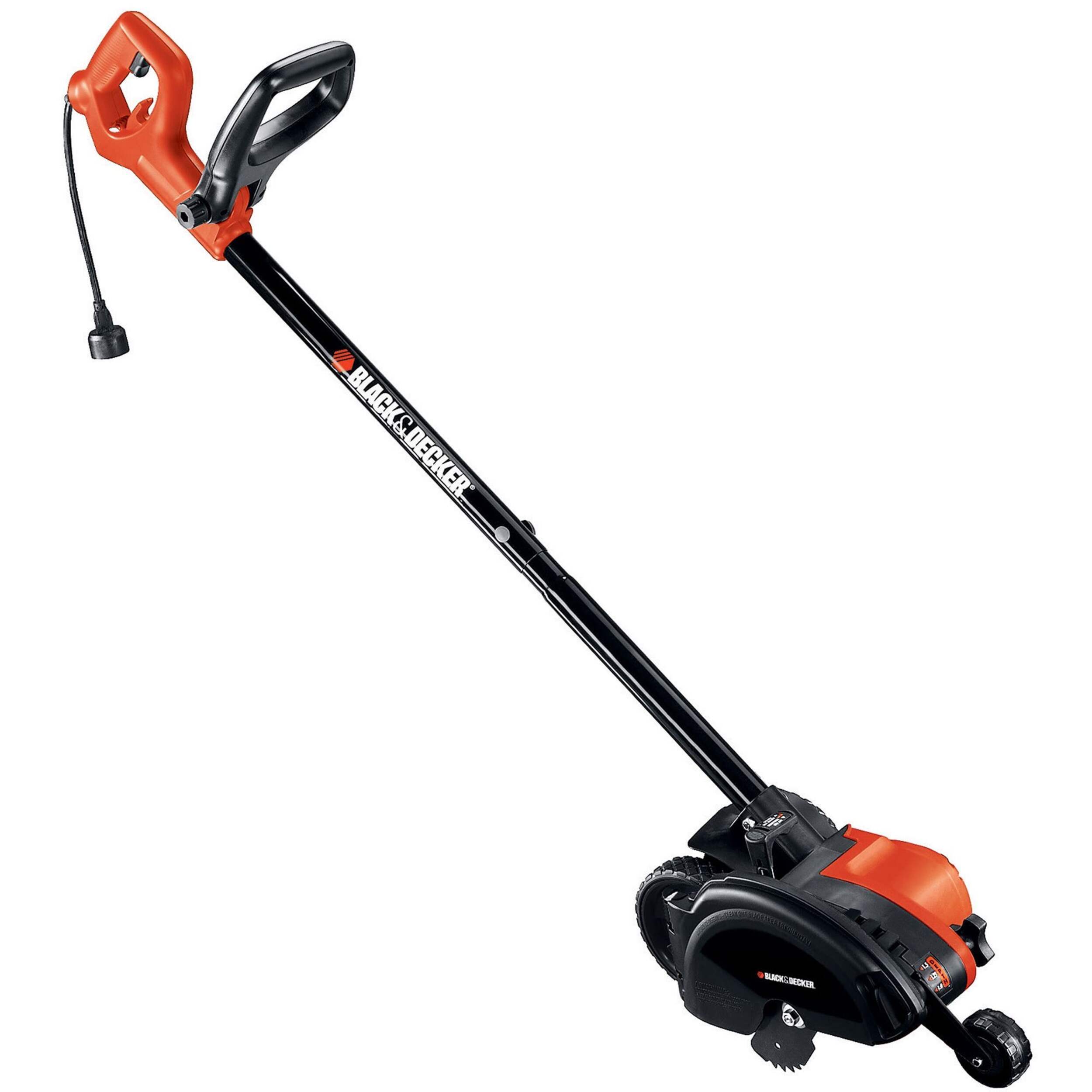 Black & Decker 11A 2-in-1 Landscape Edger and Trencher Front_Angled_Right