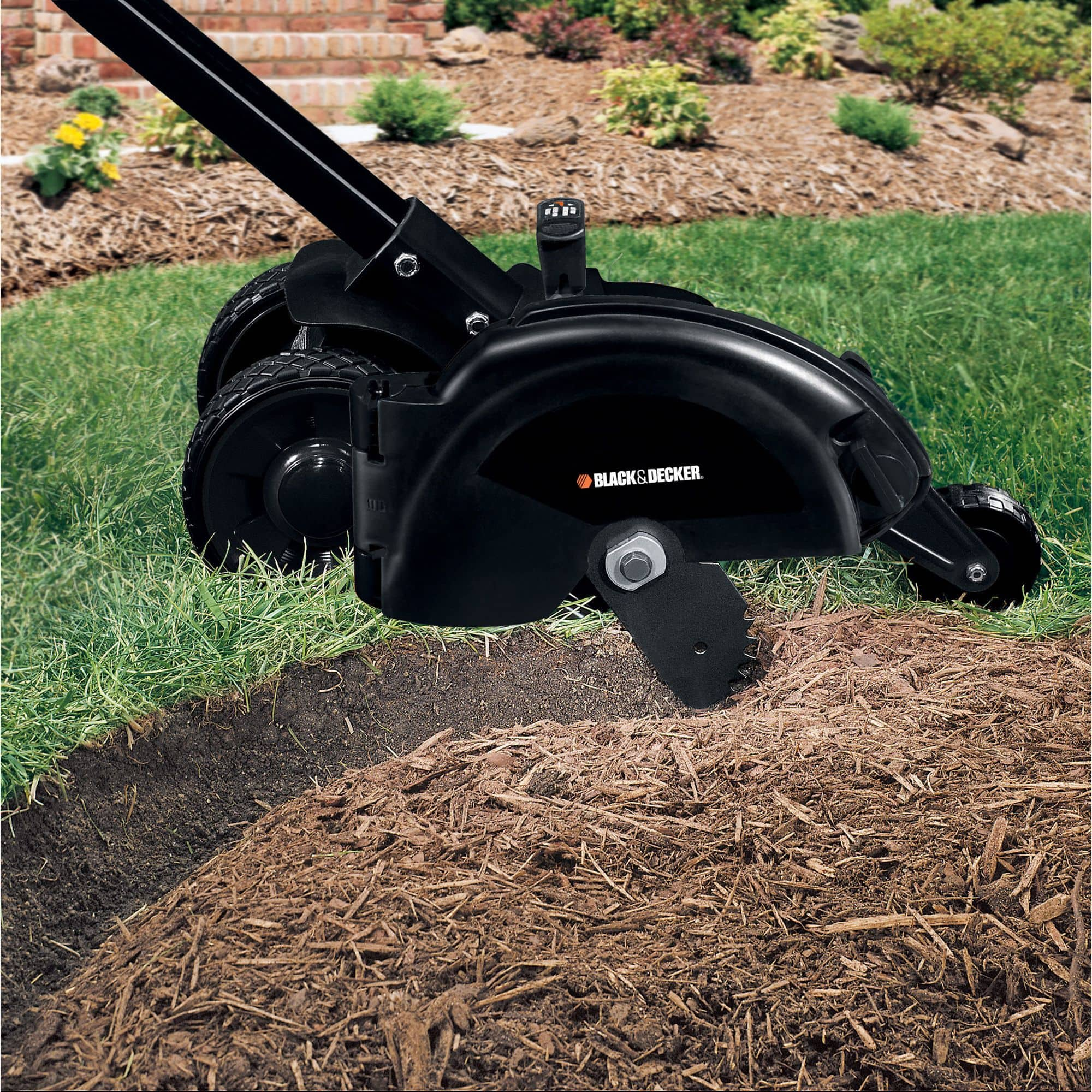 Black Decker 11A 2 in 1 Landscape Edger and Trencher Canadian Tire