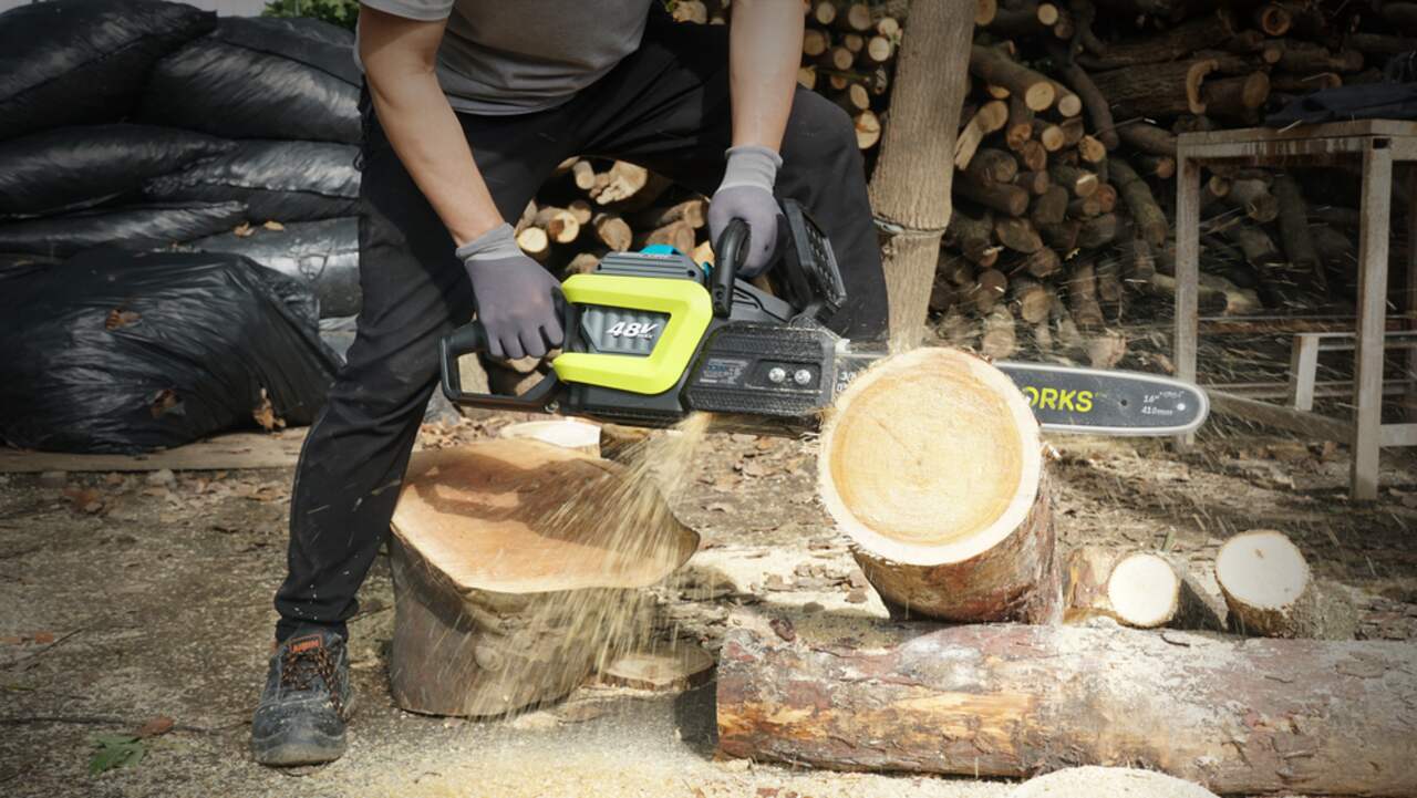 Yardworks 16 2025 inch electric chainsaw