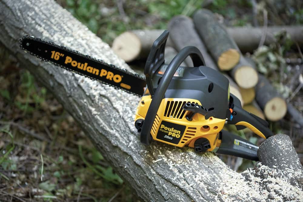 Poulan gas chainsaw sales