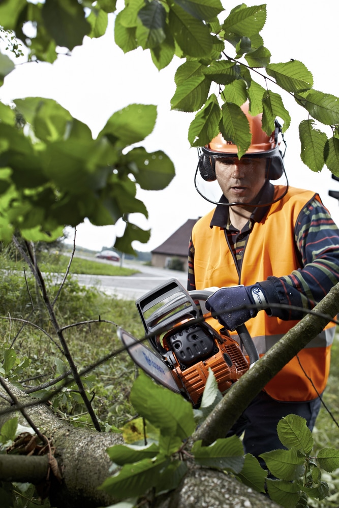 Husqvarna 120 38cc 2Cycle Engine Gas Chainsaw, Orange/Grey, 16in