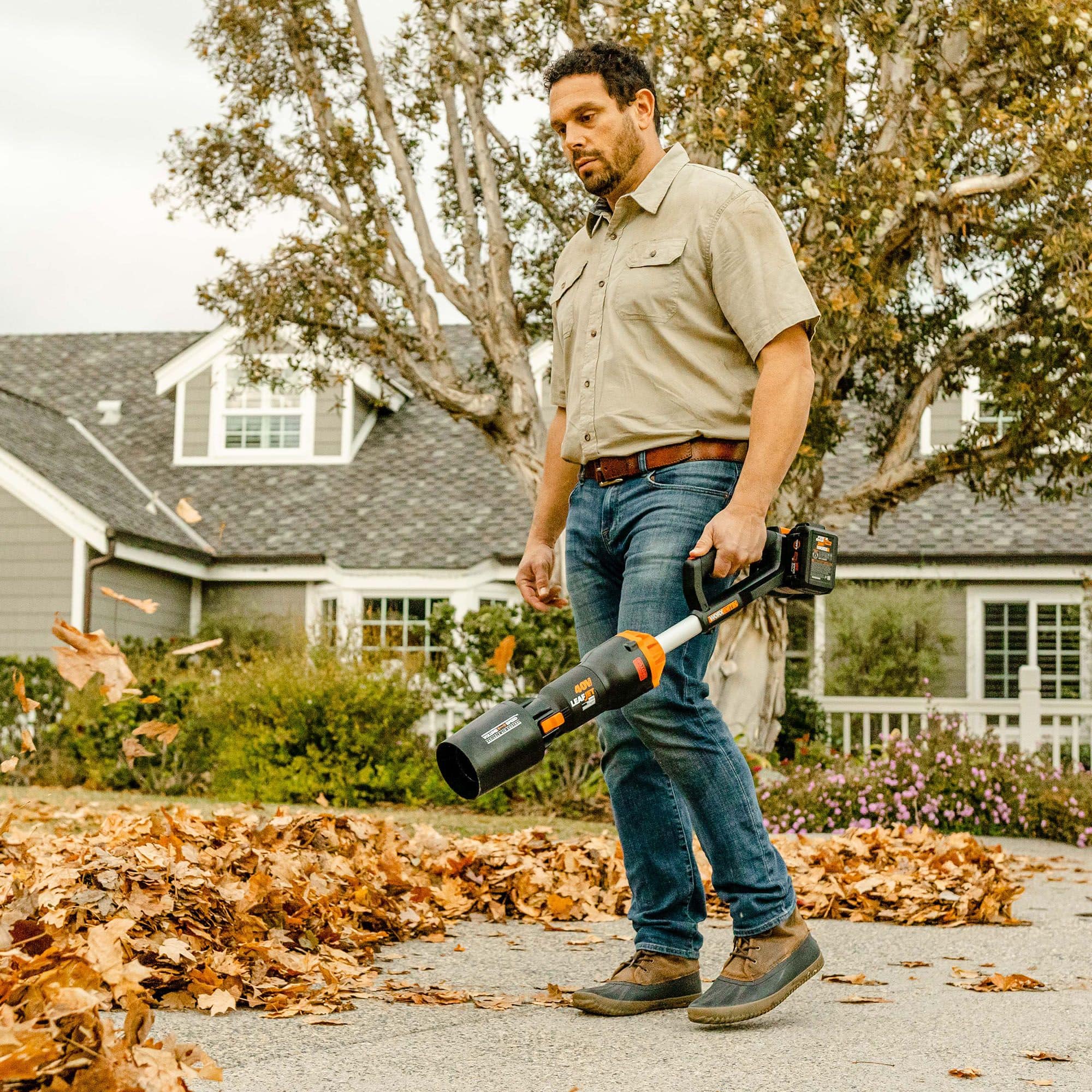 WORX WG585 Nitro 40V Power Share Cordless Leaf Blower Sweeper