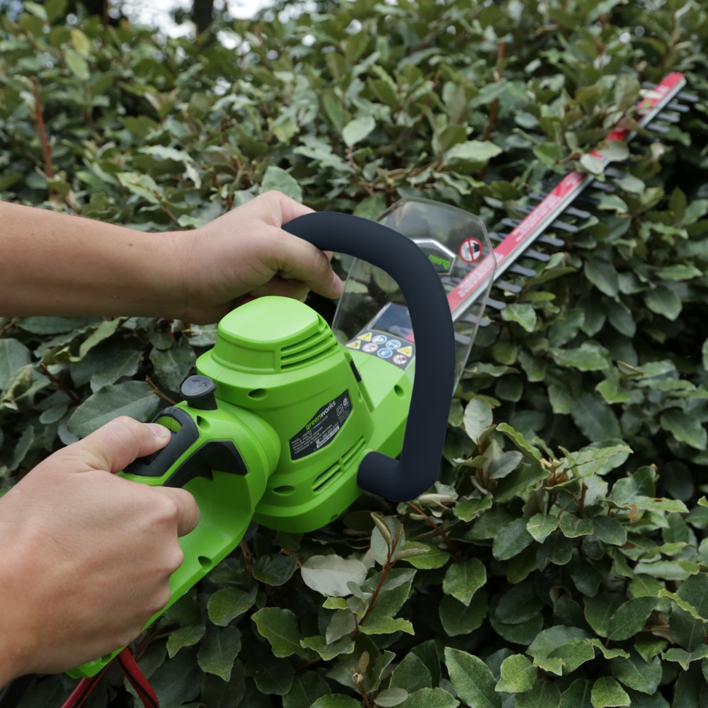 Greenworks 4 Amp Electric Hedge Trimmer, 22in Canadian Tire