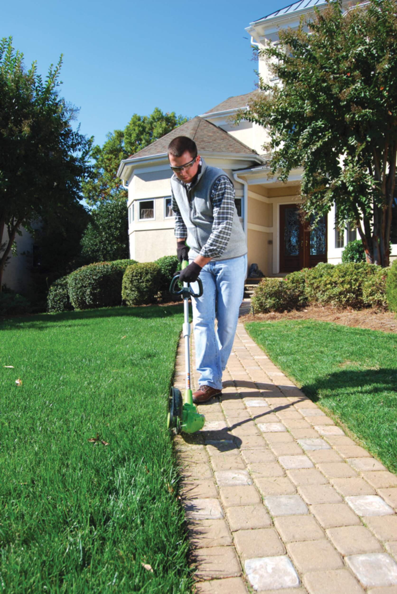 Greenworks 40 V Adjustable Corldless String Grass Trimmer, Bare Tool