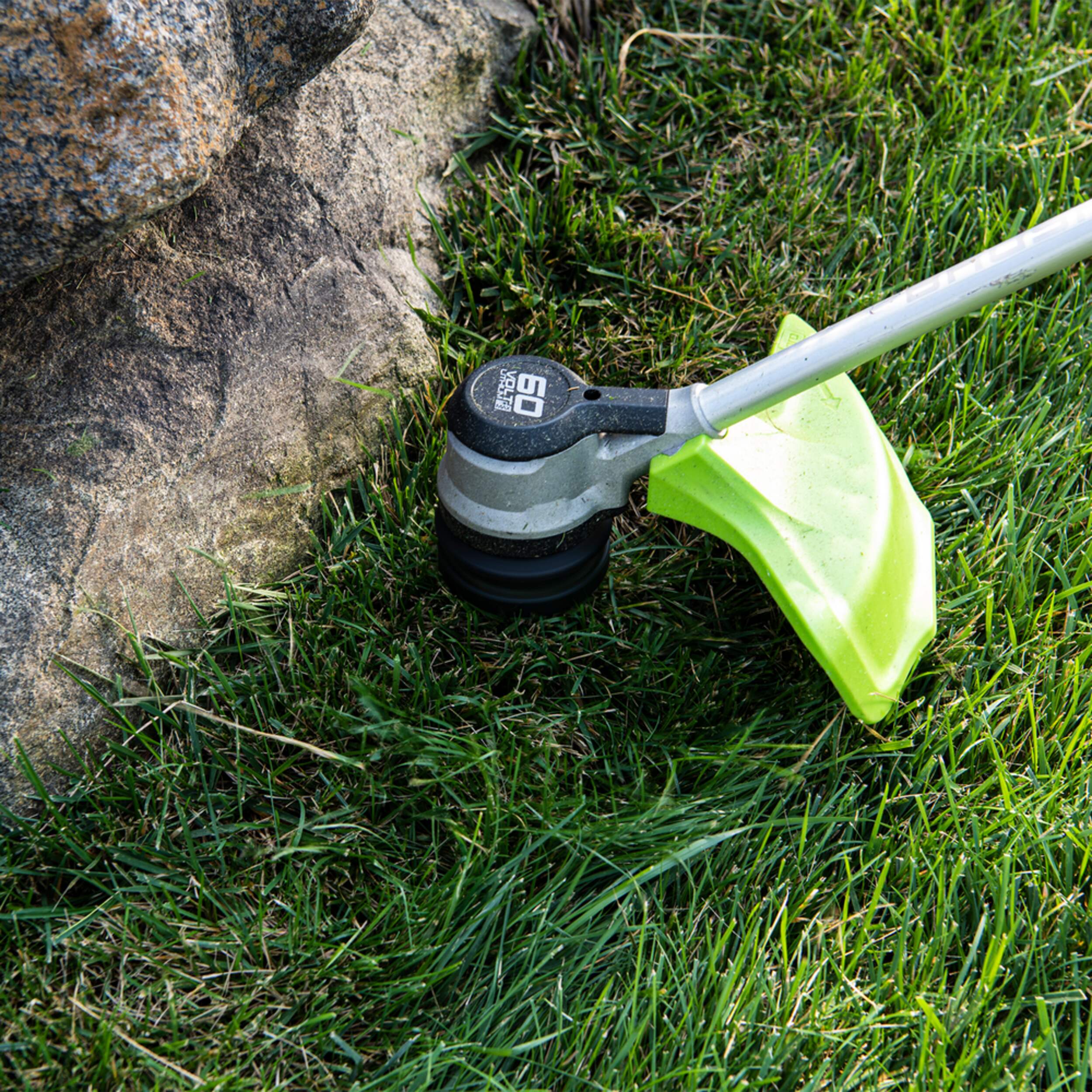 Degreenworks 60 V Trimmer - 94r28um