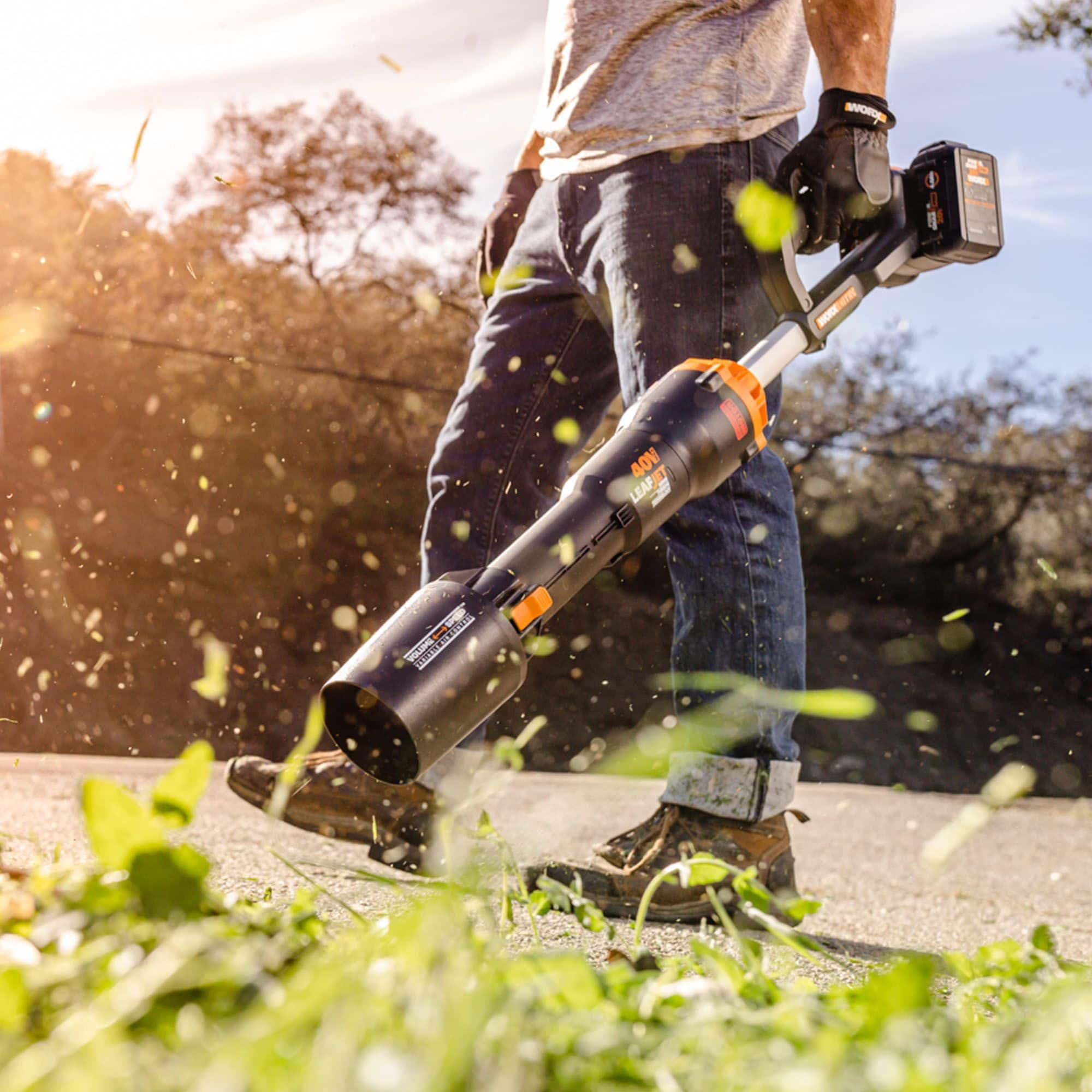 Worx 40 best sale volt leaf blower