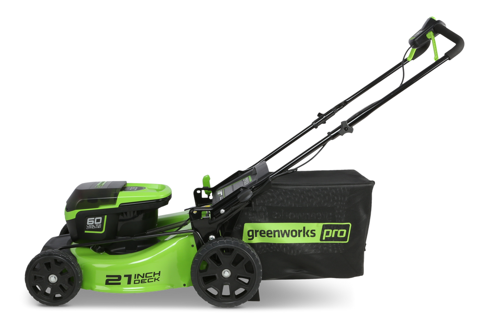 Greenworks PRO 60V 3in1 BatteryPowered Cordless WalkBehind Push