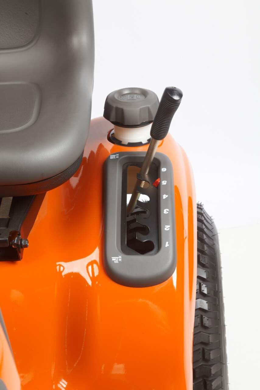 Husqvarna lawn hotsell tractor canadian tire