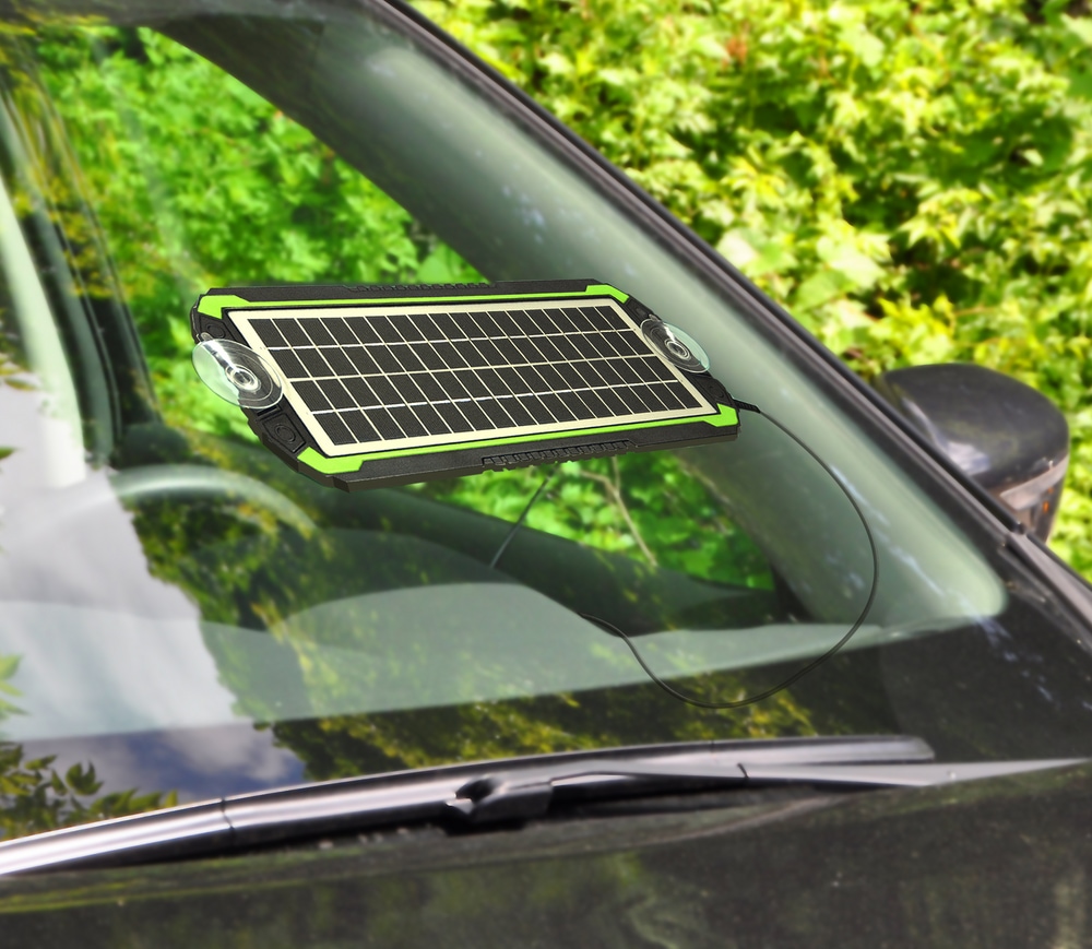 NOMA 5 Watt Solar Battery Trickle Charger Canadian Tire