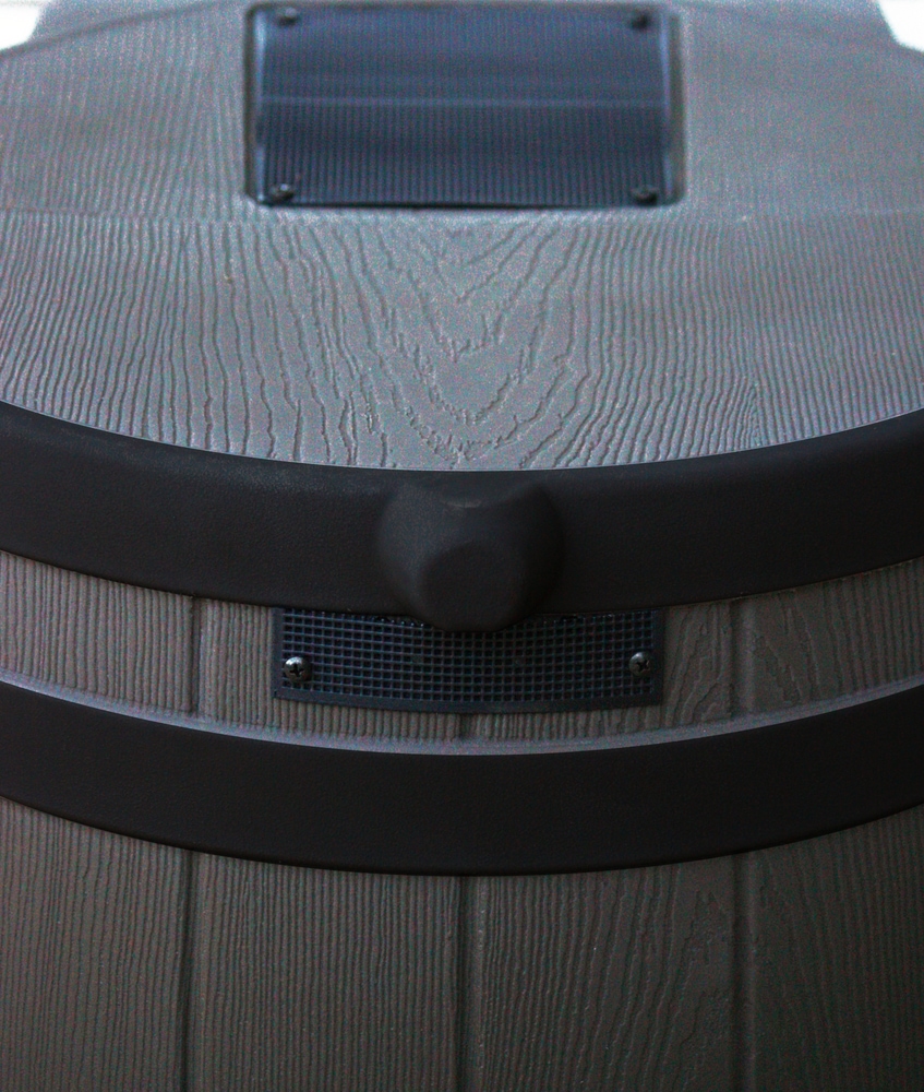 Whiskey Style Rain Barrel, 190L Canadian Tire