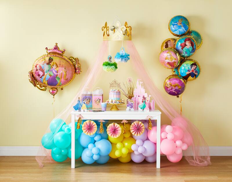 Disney Princess Birthday Party Metallic Spray Centerpiece Table ...