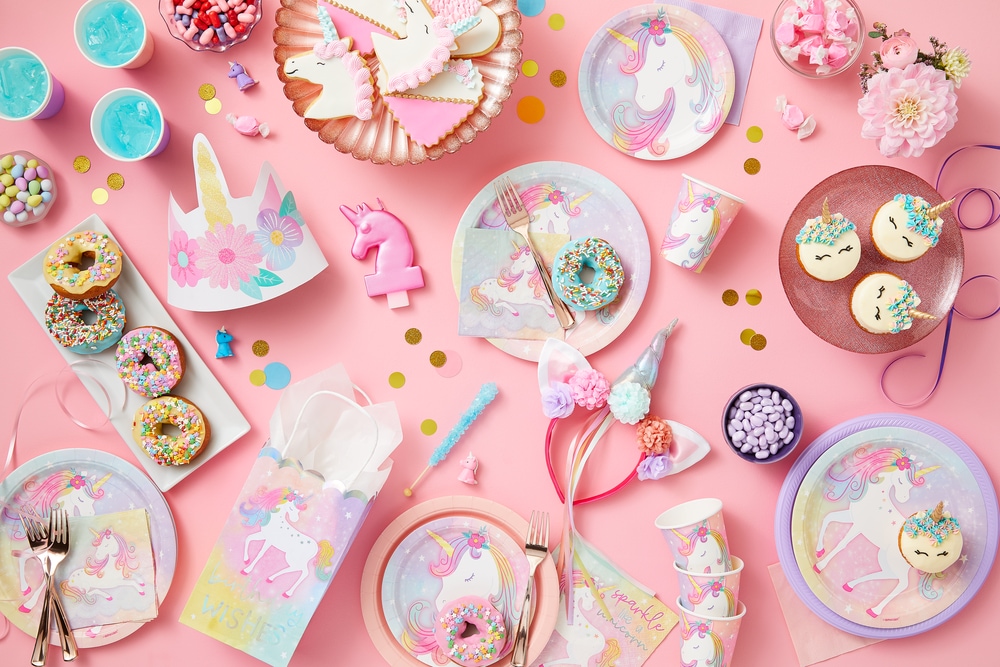Enchanted Unicorn Dessert Paper Plates, 7in, 8pk Canadian Tire