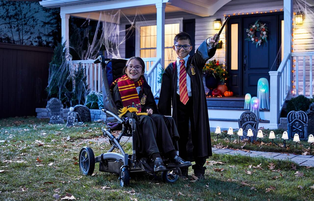 Foulard de Gryffondor de Harry Potter, rayures rouges et jaunes, taille  unique, accessoire de costume à porter pour l'Halloween