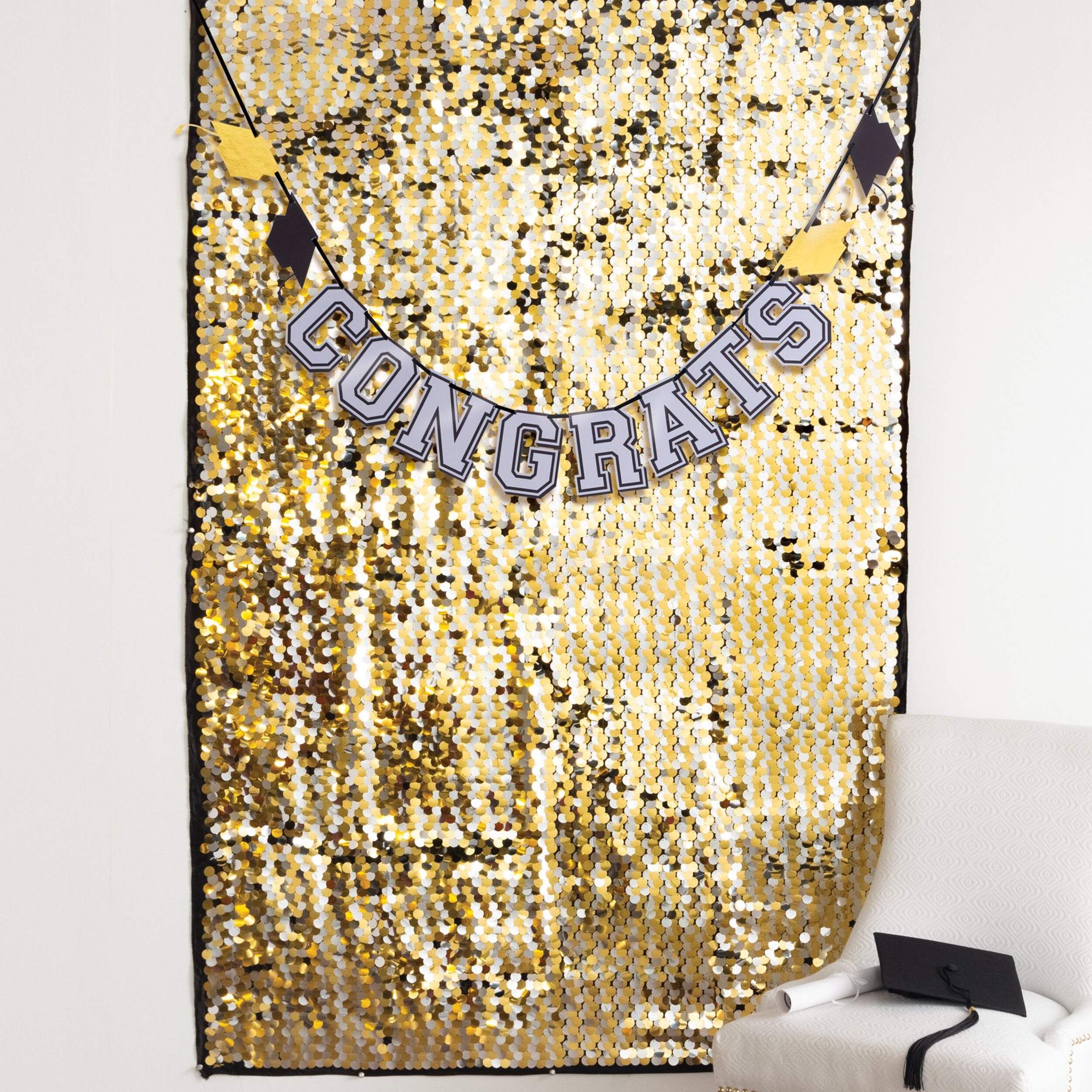 Glitter Graduation Backdrop with Banner, Gold Front_Flat