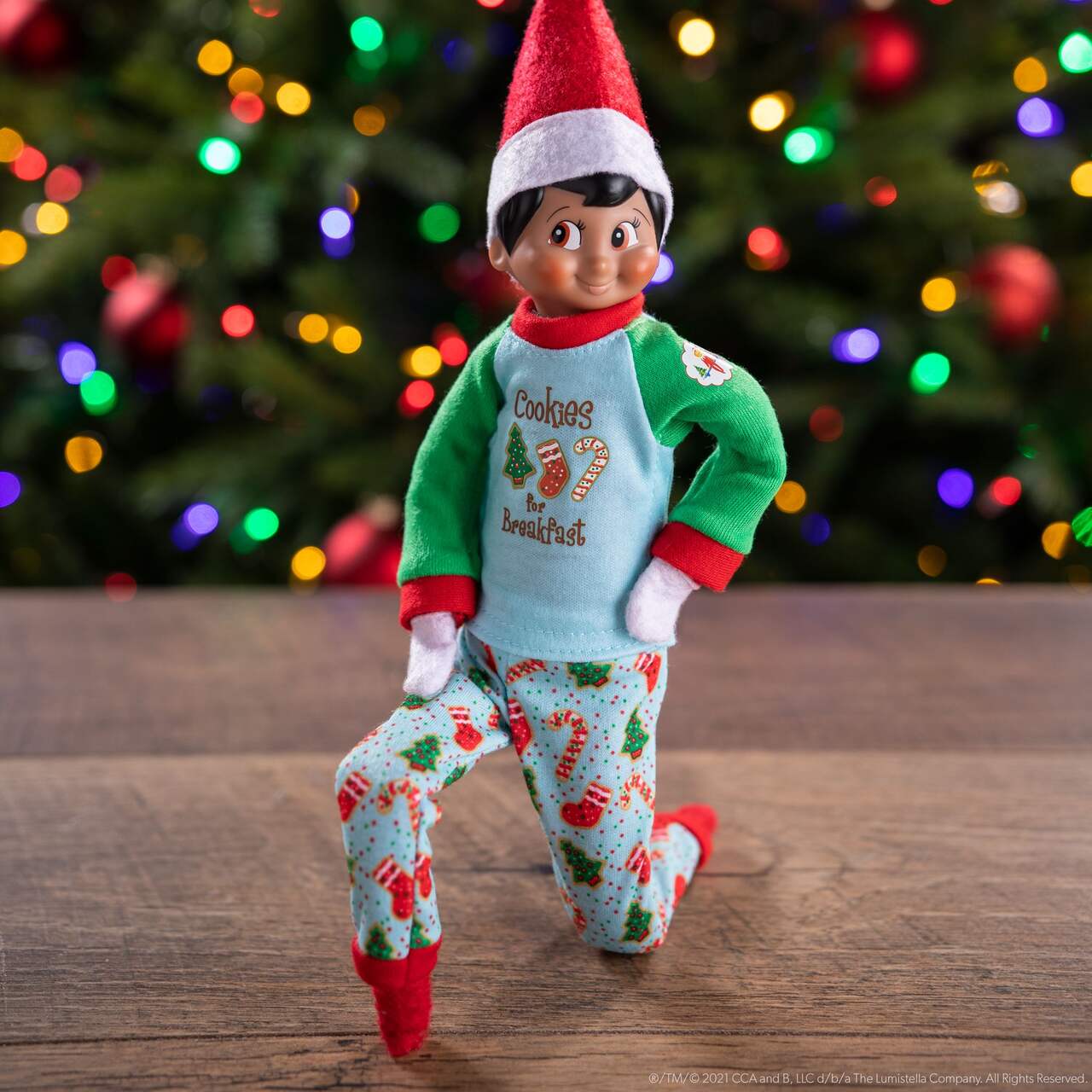 https://media-www.canadiantire.ca/product/seasonal-gardening/seasonal/christmas-indoor-decor/1519124/elf-couture-pajamas-e725a2fe-a244-4713-a497-8cf7a75b72fb-jpgrendition.jpg?imdensity=1&imwidth=1244&impolicy=mZoom