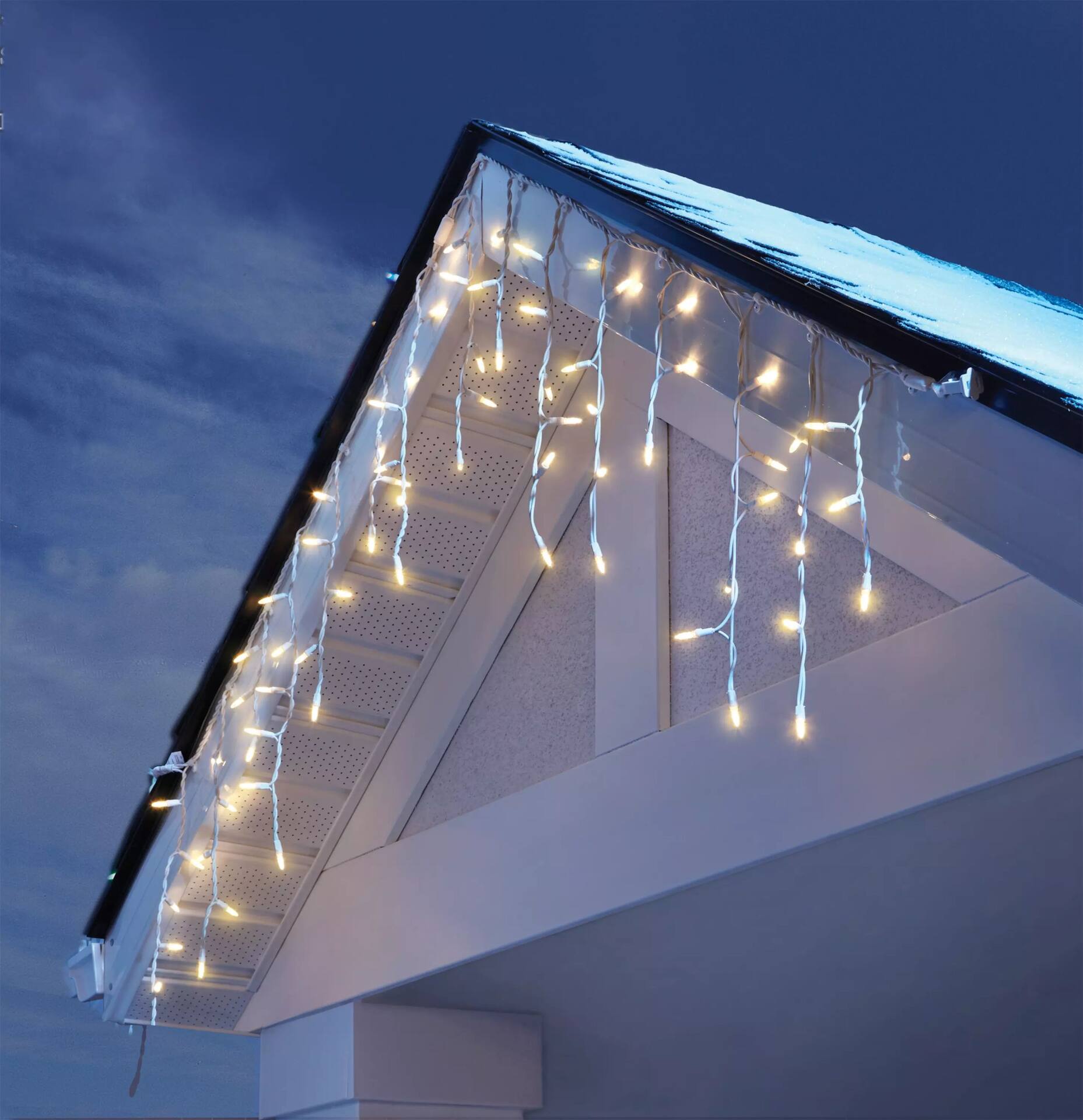 NOMA Icicle Indoor/Outdoor LED Christmas Lights, 70 LED Lights, Warm ...