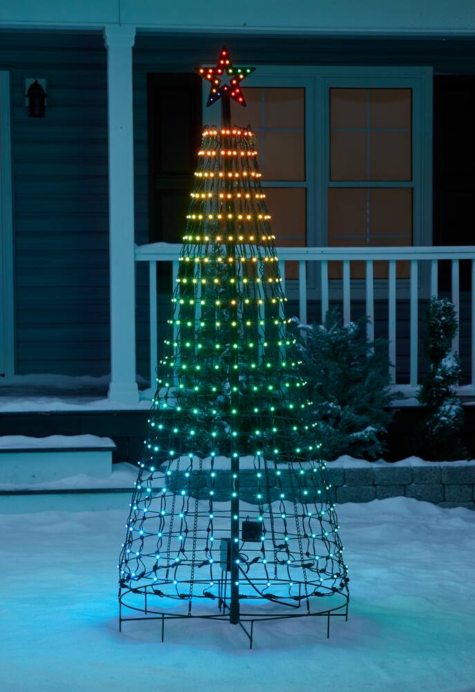 CANVAS Musical Lightshow LED Pixel Tree, 7.5-ft | Canadian Tire