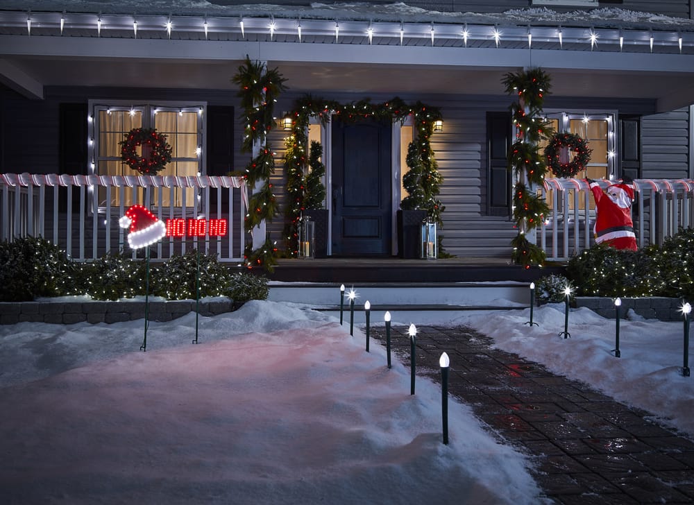 NOMA Outdoor Christmas Lights, 70 Mini LED Lights, Red | Canadian Tire