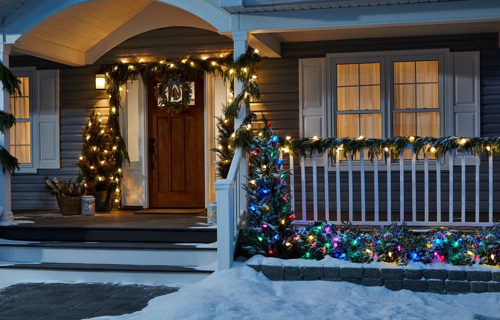 white and warm white christmas lights