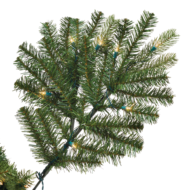 NOMA Durand Pre-Lit Christmas Tree, 7-ft | Canadian Tire