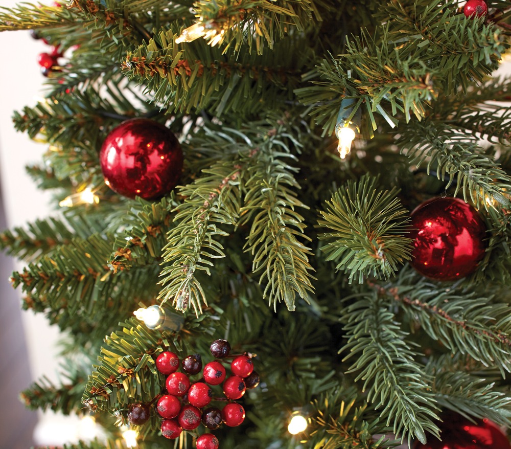 CANVAS Grandin PreLit Potted Christmas Tree, 4ft Canadian Tire