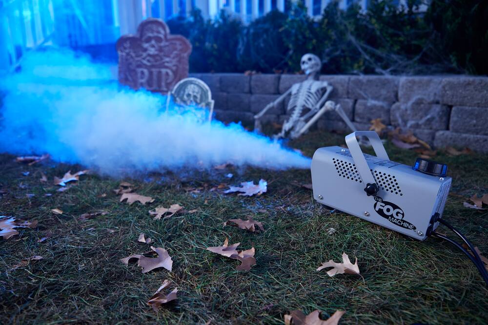 Gemmy Mini Water Based Fog Machine with 400W LED Lights for Halloween