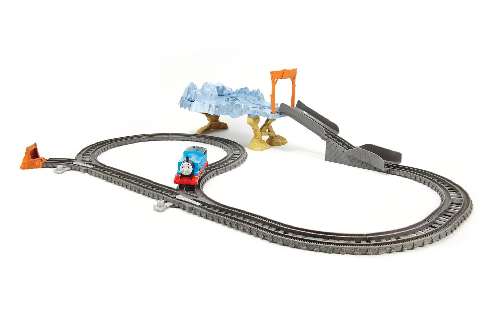 Thomas and Friends Train Track Master Motorized Close Call Cliff
