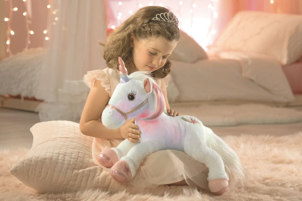 Bold censorship Become Rainbow Dreams Lica Bella Plush Unicorn Toy w/Lights & Sounds For Kids,  Ages 18m+ | Canadian Tire