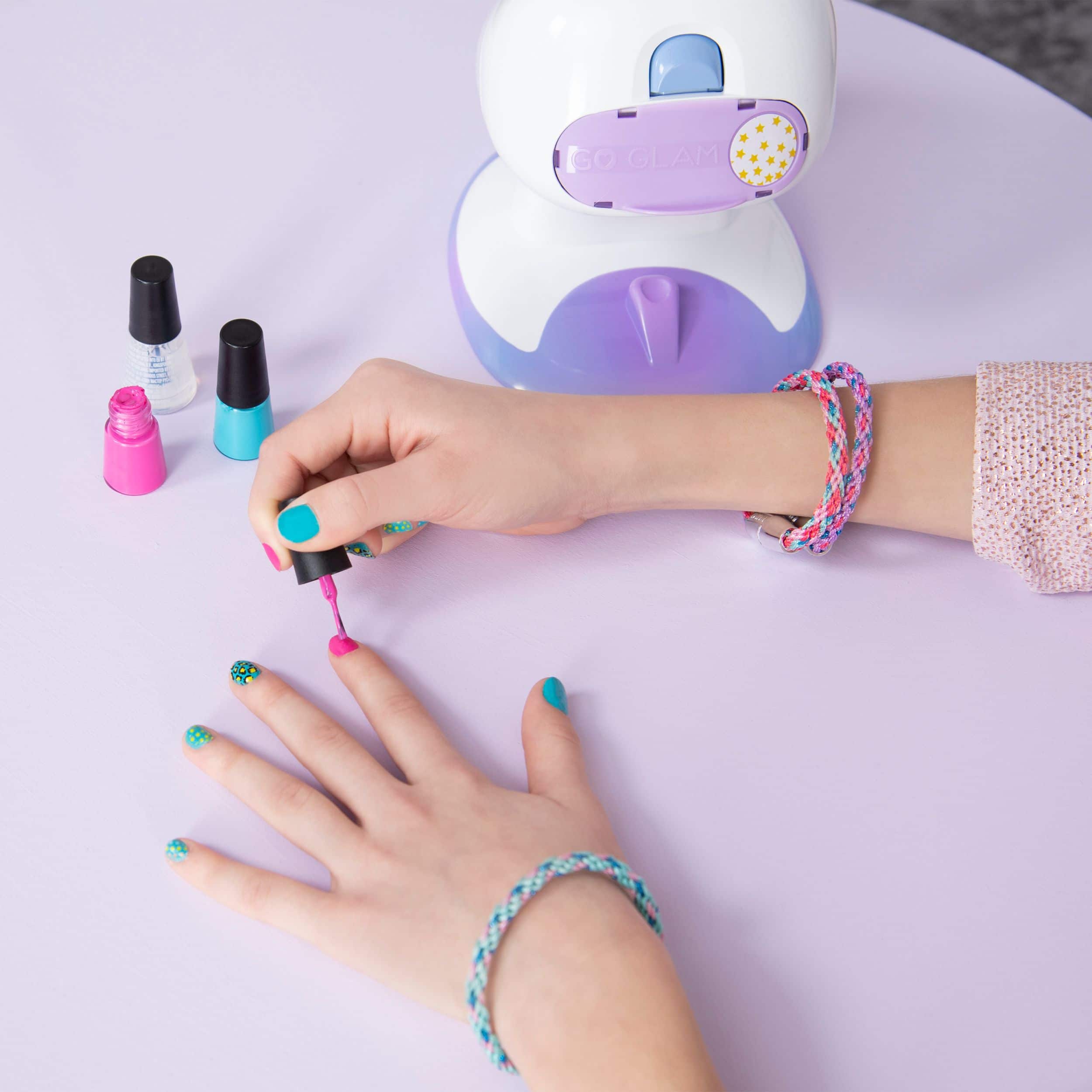 Cool Maker: Go-Glam Nails - Fashion Mini Refill (Midnight Glow) | Fashion  nails, Glam nails, Nail stamper
