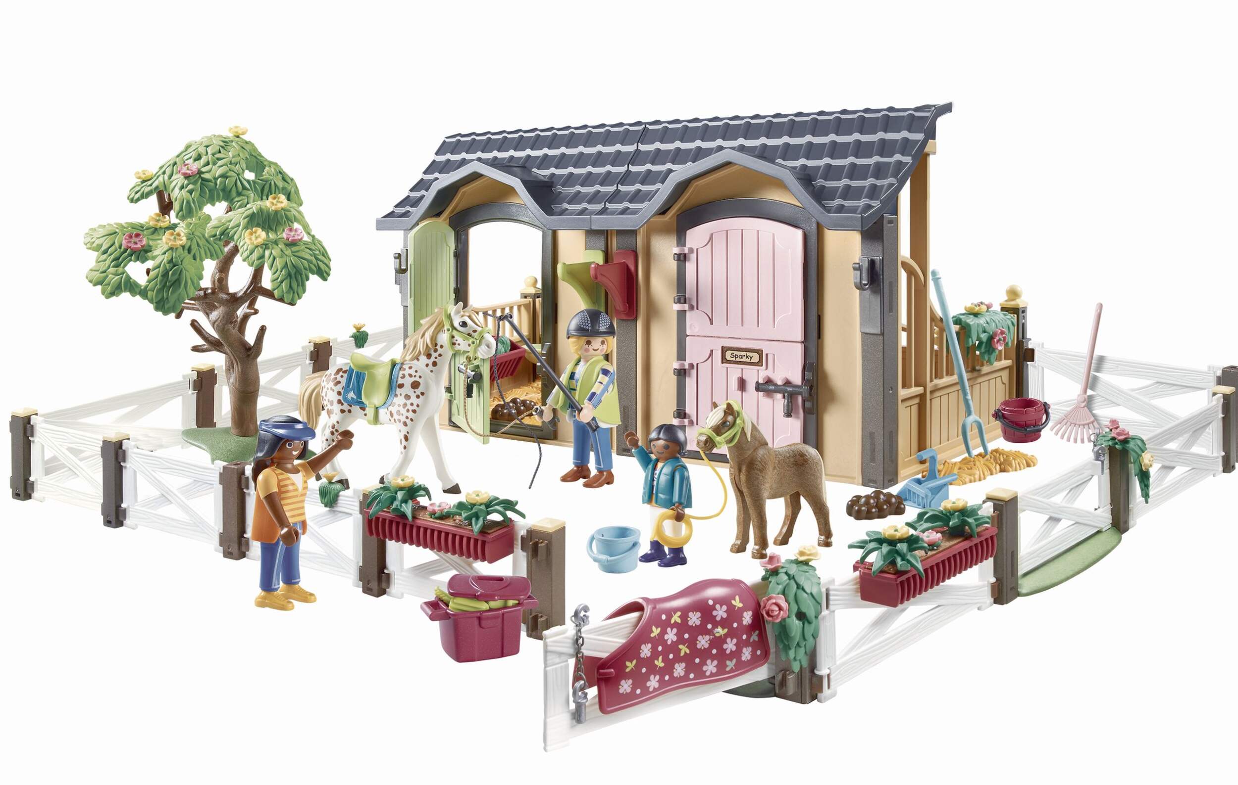 Playmobil Horseback Riding Lessons Front_Three_Fourths_Angled_Left