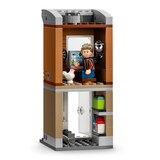 Spider-Man contre Oscorp LEGO Marvel 76324 Front_Angled_Right