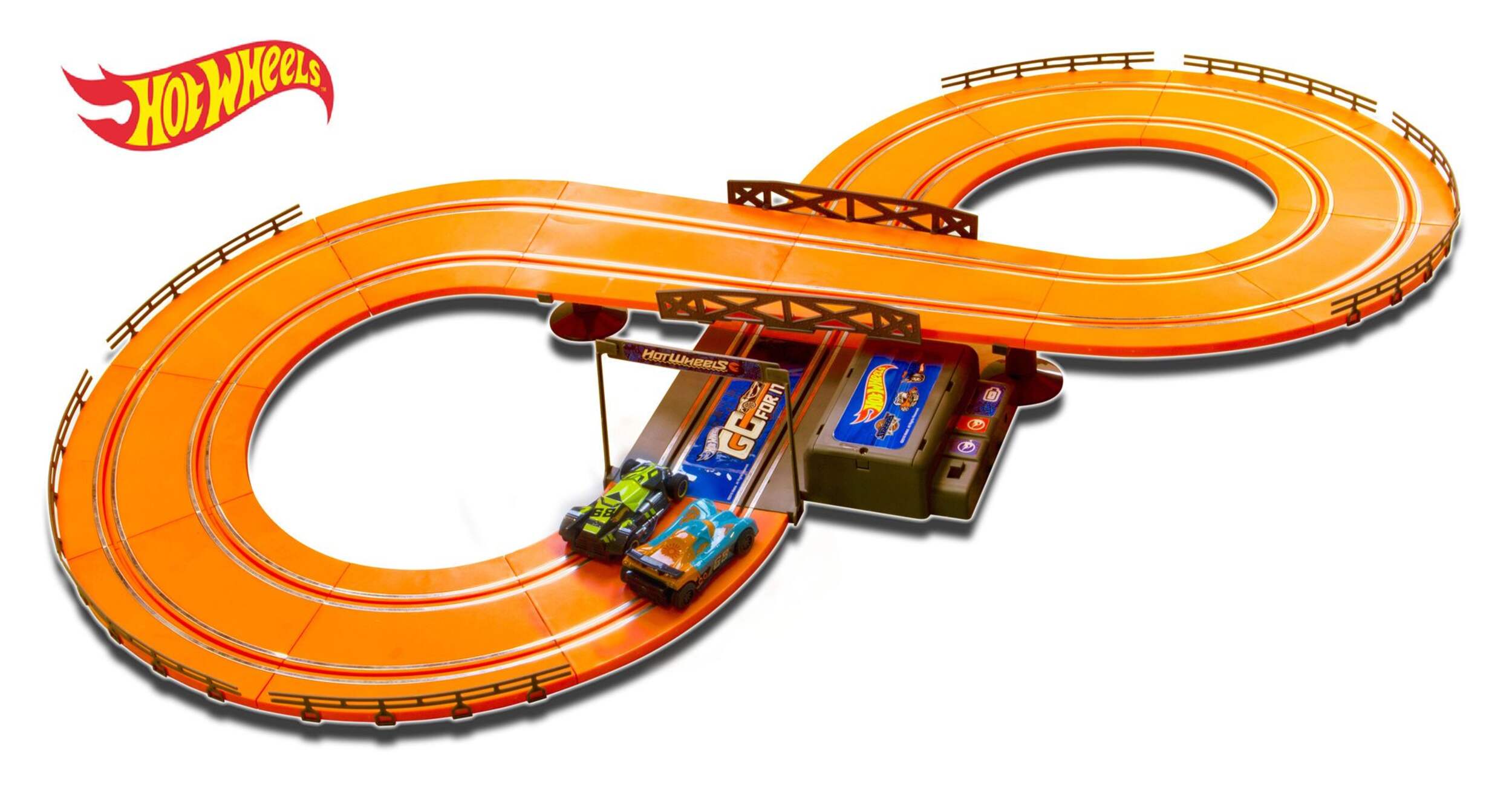 Hot Wheels Electric Slot Car Track Set, 20.7-ft Overhead_Plunge